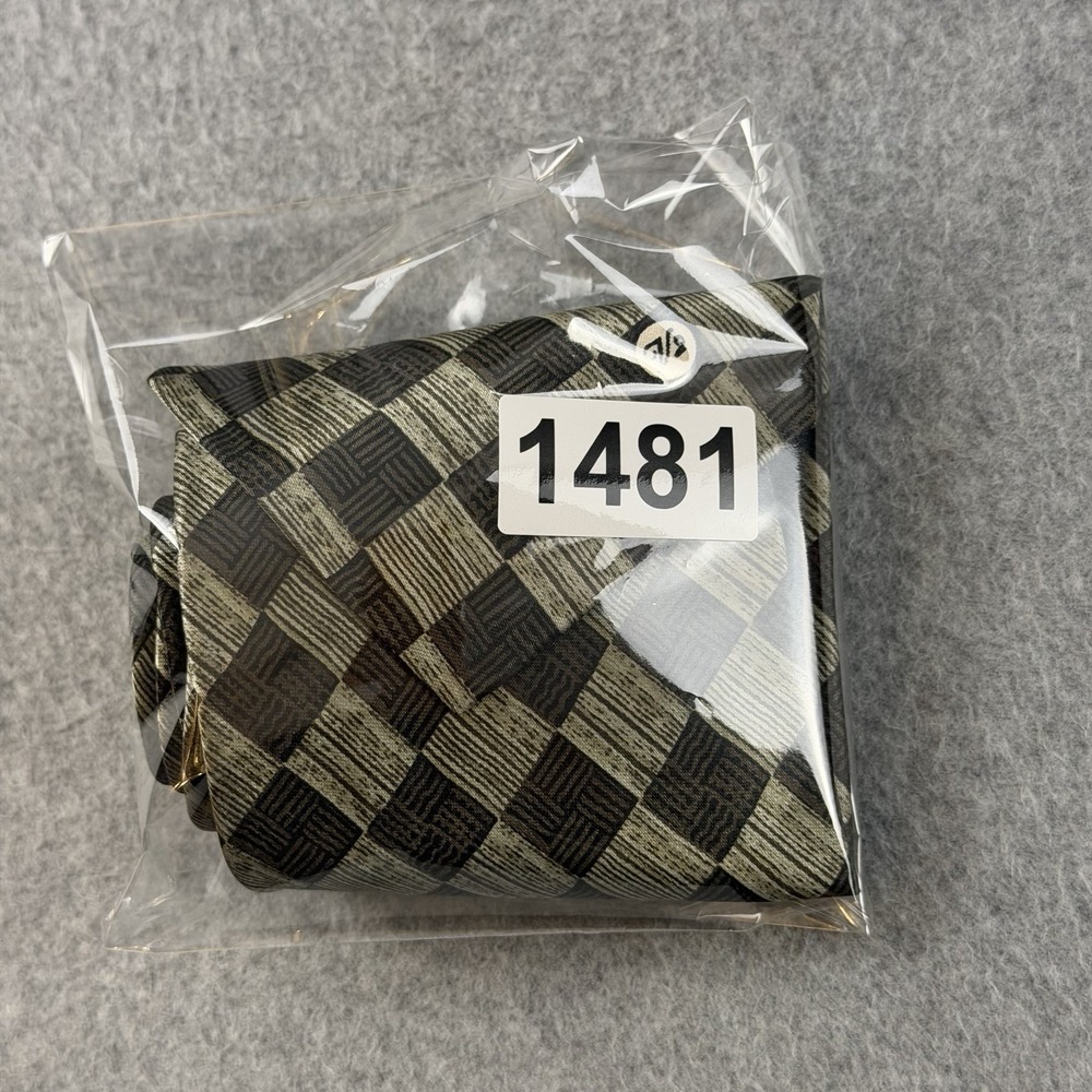 Vintage Versace Classic V2 Silk Tie Gray Silver Checkerboard Italy 58x4" - Picture 6 of 6